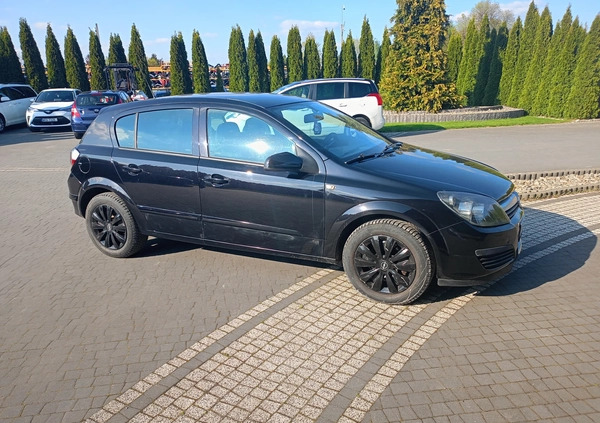 Opel Astra cena 7700 przebieg: 284000, rok produkcji 2006 z Darłowo małe 106